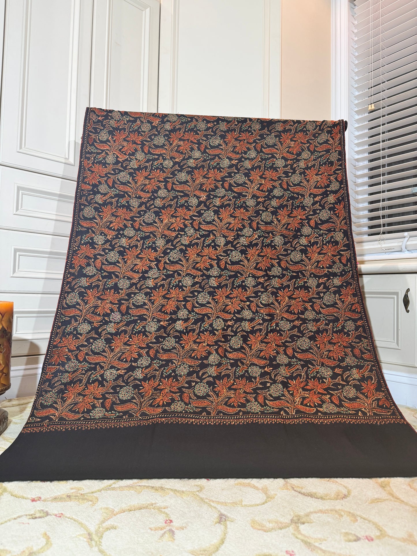 Sozni Shawl