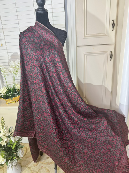 Kani Reversible Zari Border Shawl
