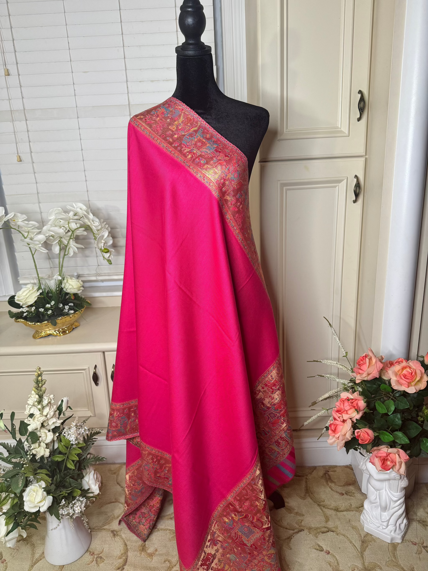 Antique Zari Darbari